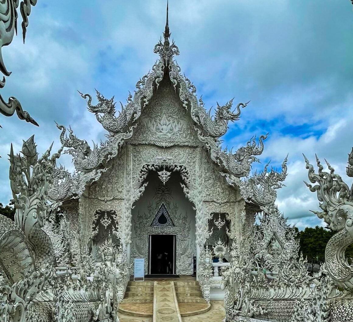 Wat Rong Khun o tempio bianco