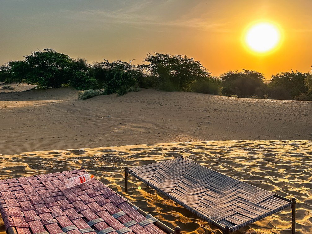 alba nel deserto del Thar