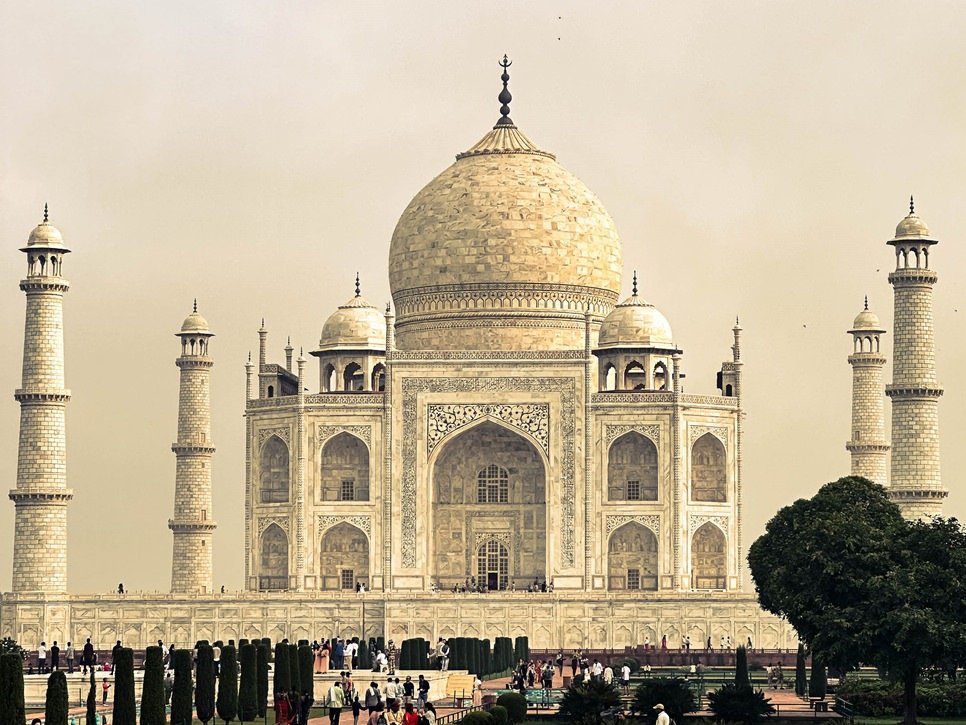 Taj Mahal, una delle 7 meraviglie del mondo